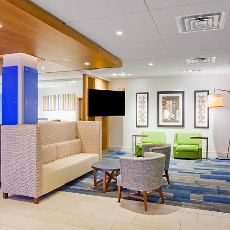 Holiday Inn Express And Suites Des Moines Downtown By Ihg Экстерьер фото