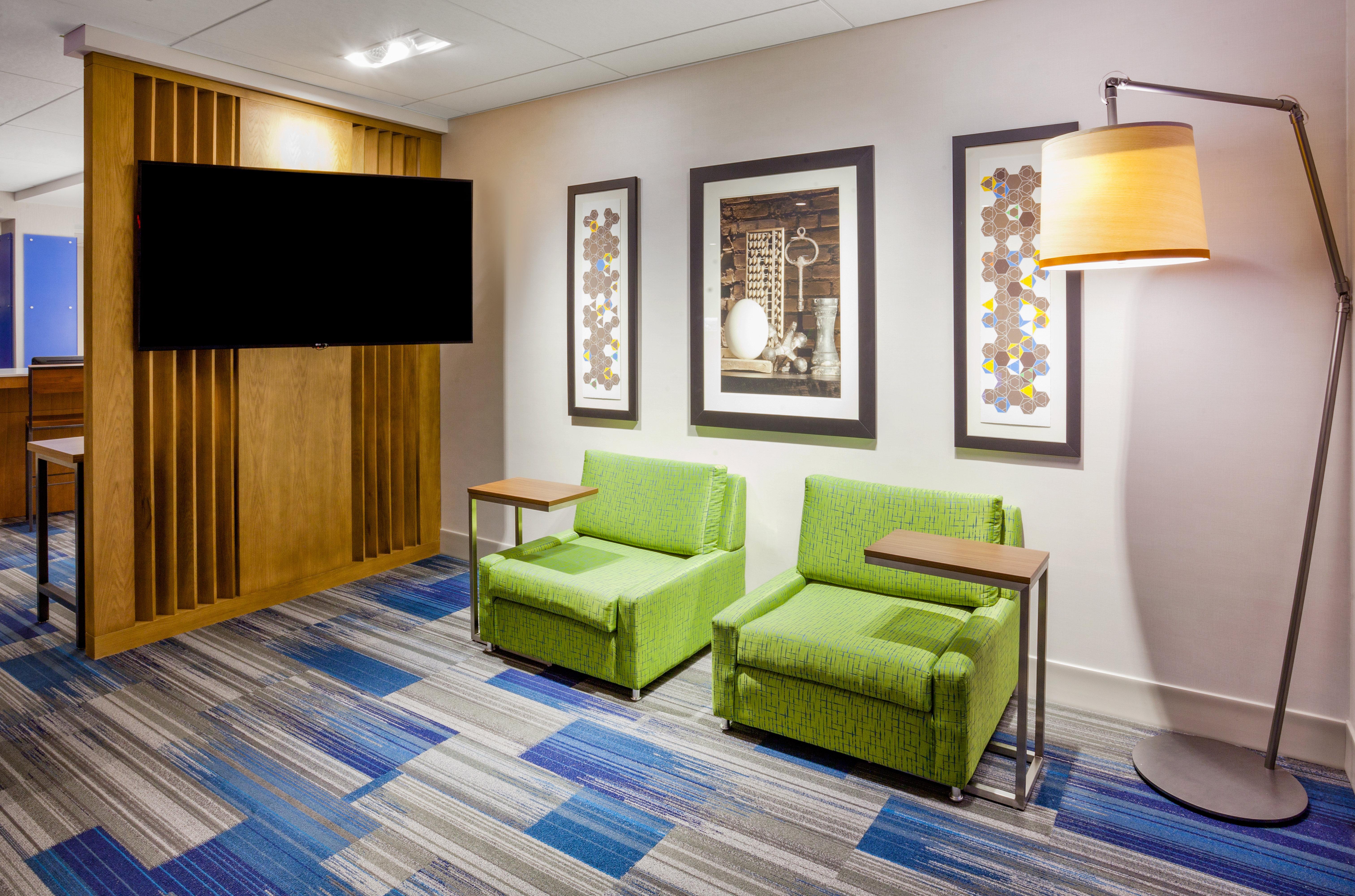 Holiday Inn Express And Suites Des Moines Downtown By Ihg Экстерьер фото